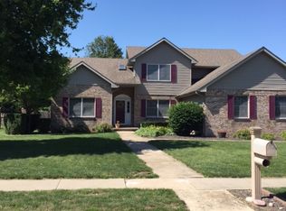 3809 Tamarak Dr, Springfield, IL 62712