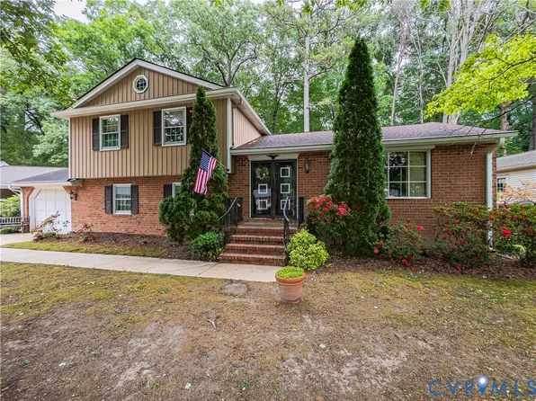 115 Flintlock Dr, South Chesterfield, VA 23834