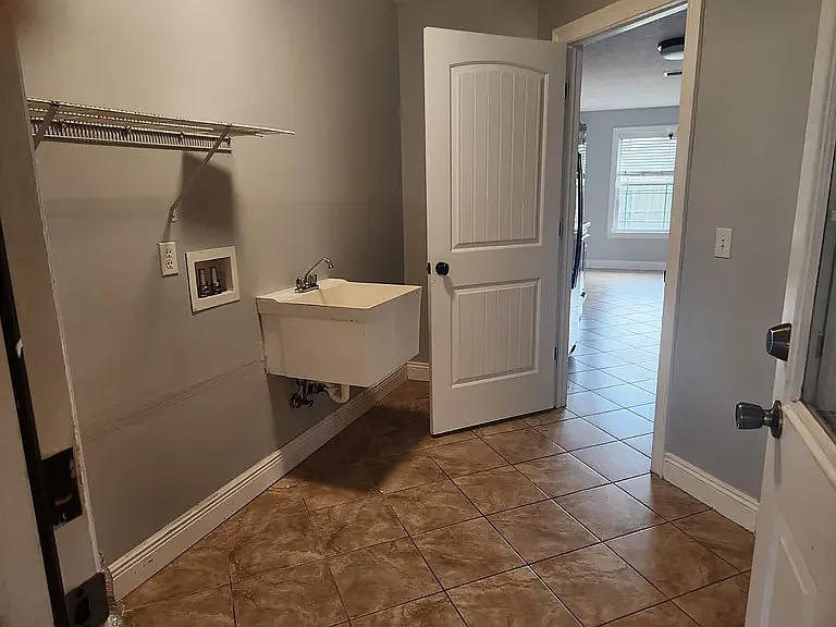4609 Bylsma Cir — Photo 21