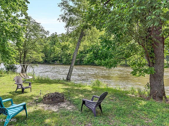 5th image of 2259 Hartford Rd