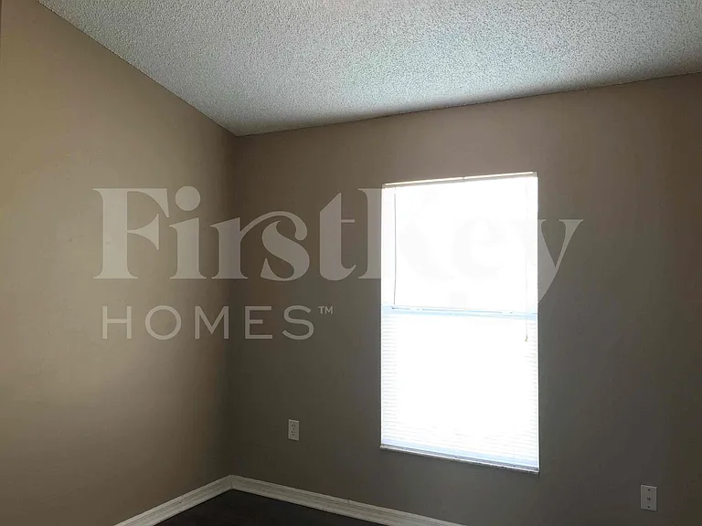 6524 Viewpoint Ct — Photo 12