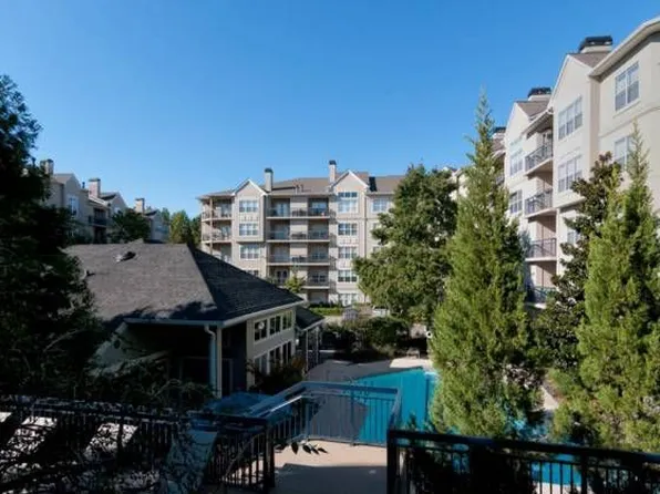 4248 River Green Dr NW, Atlanta, GA 30327