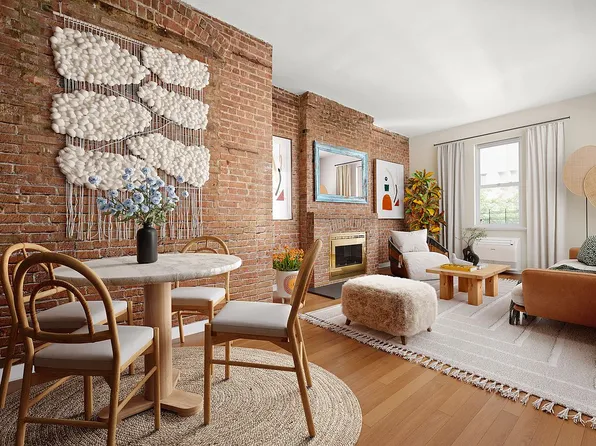 305 W 55th St APT 2B, New York, NY 10019