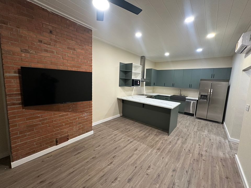 1st image of 615 Buena Tierra Dr #A