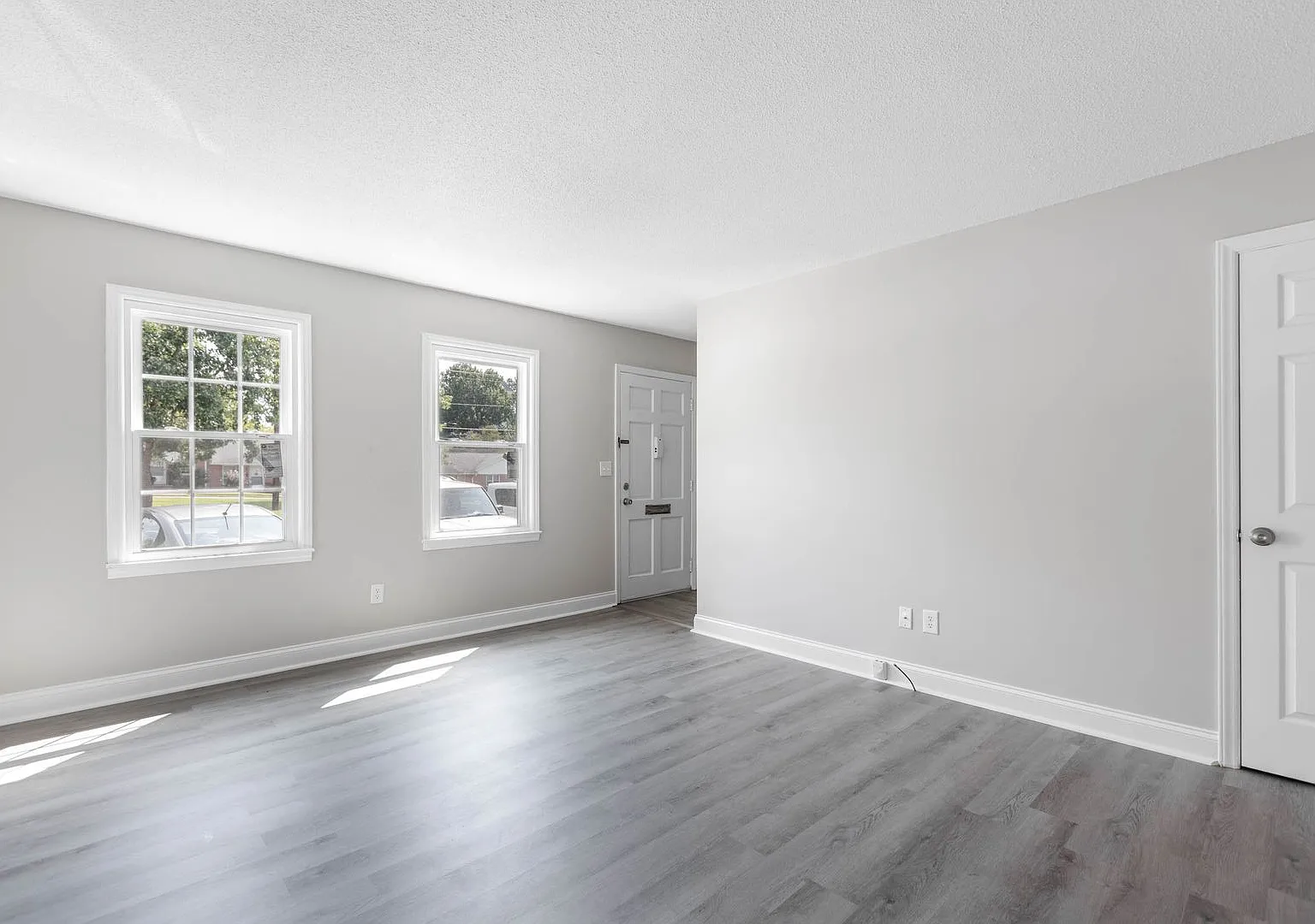 Freshly Updated 2-Bedroom Rental with In-Unit Laundry Hookups — Photo 4