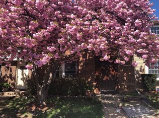 8345 Brockham Dr, Alexandria, VA 22309