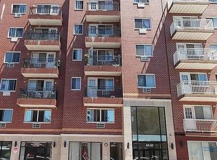 64-63 Austin St #3B, Rego Park, NY 11374