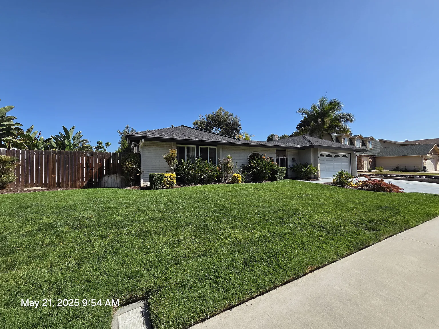 4 bed, 1800 sqft, $4,500 — Photo 2