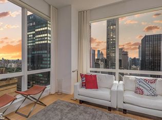 230 W 56th St APT 52C, New York, NY
