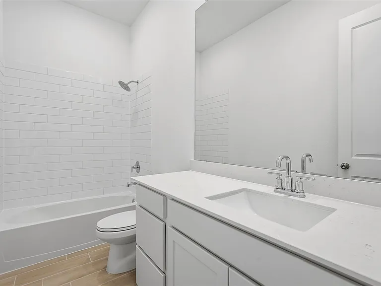 4530 Sunny Hazel Ln — Photo 3