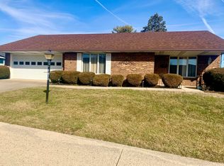 1014 Abington Pl #21, Springfield, OH 45503