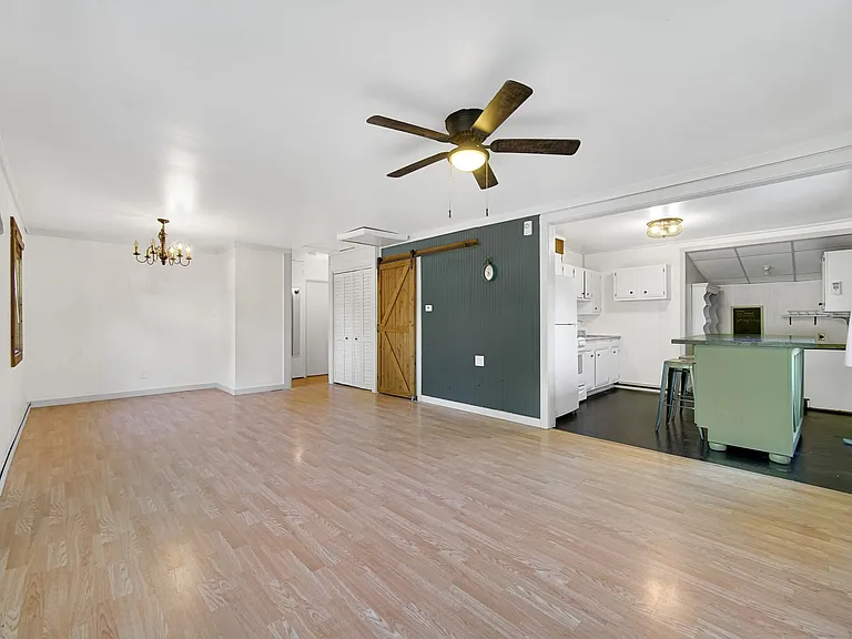 6410 Grand Ave — Photo 8