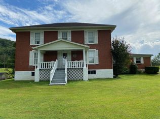 124 Ewen St, Stanton, KY 40380