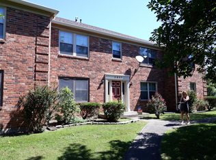 2837 Goose Creek Rd APT 4, Louisville, KY 40242