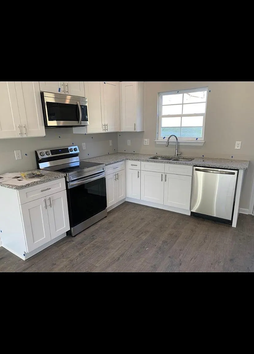 2 bed, 2.5 bath, 1076 sqft, $1,575 — Photo 4