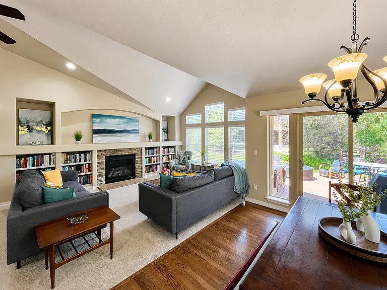 1102 Crystal Basin Dr — Photo 6