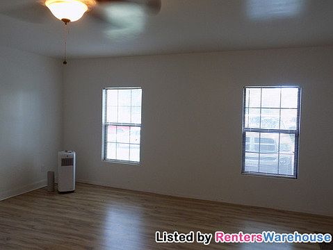 3rd image of 1310 Dominique Dr