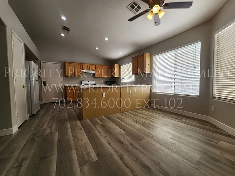 3405 Termination Ct — Photo 5