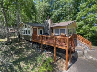 40 Pelohi Cove Rd, Bryson City, NC 28713