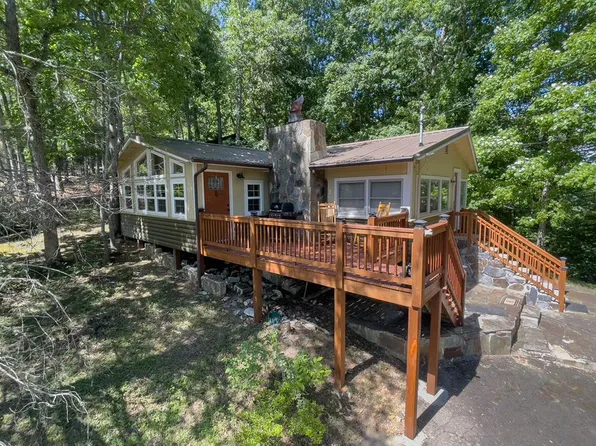 40 Pelohi Cove Rd, Bryson City, NC 28713