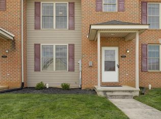 1938 Powell Dr, Chambersburg, PA 17201