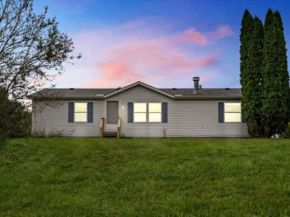 225 W Sheffield Rd, Battle Creek, MI 49017
