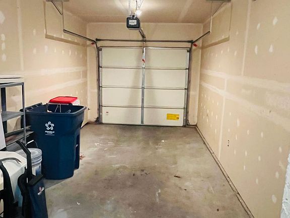 4th image of 1910 Wyoming St APT J