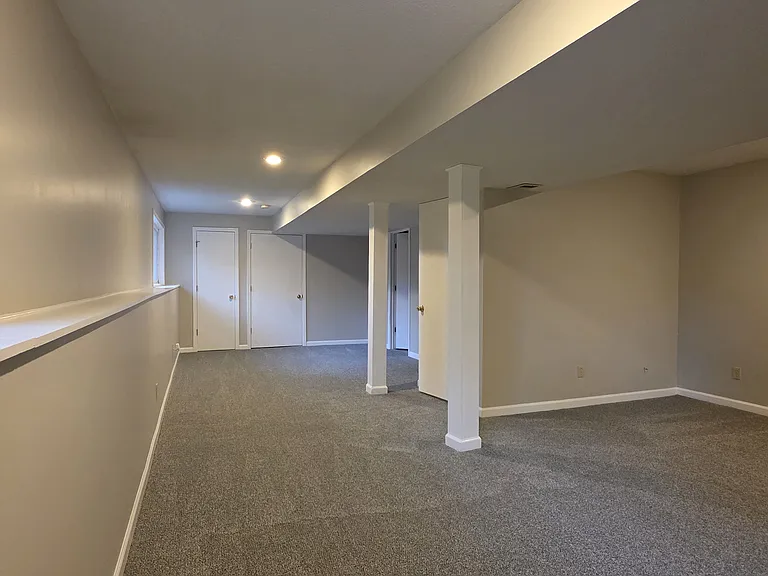 7602 W 156th Ter — Photo 24