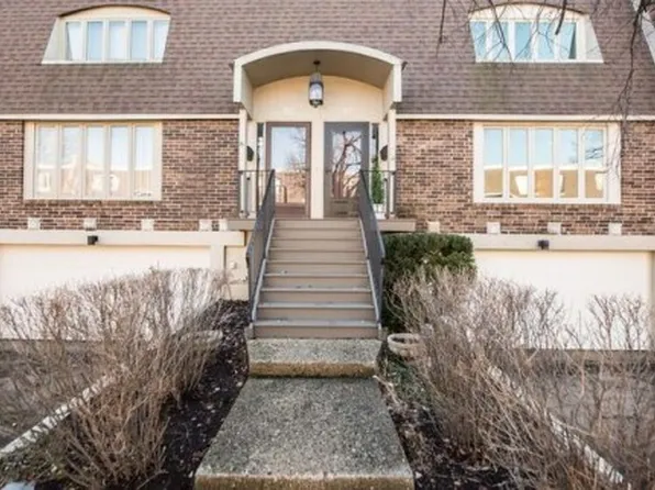 921 Harlem Ave, Glenview, IL 60025
