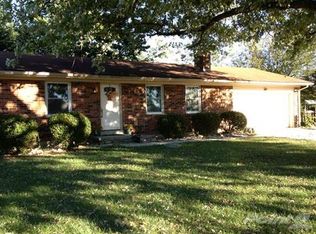 206 Lynnwood Ct, Versailles, KY 40383