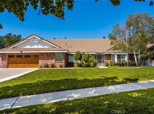 2033 Flower Ct, Upland, CA 91784