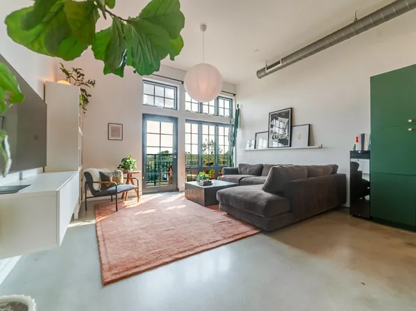 2235 E 6th St APT 407, Austin, TX 78702