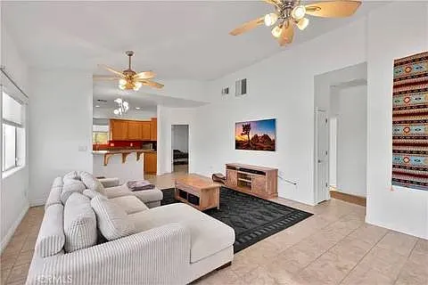 72440 Sun Valley Dr — Photo 5