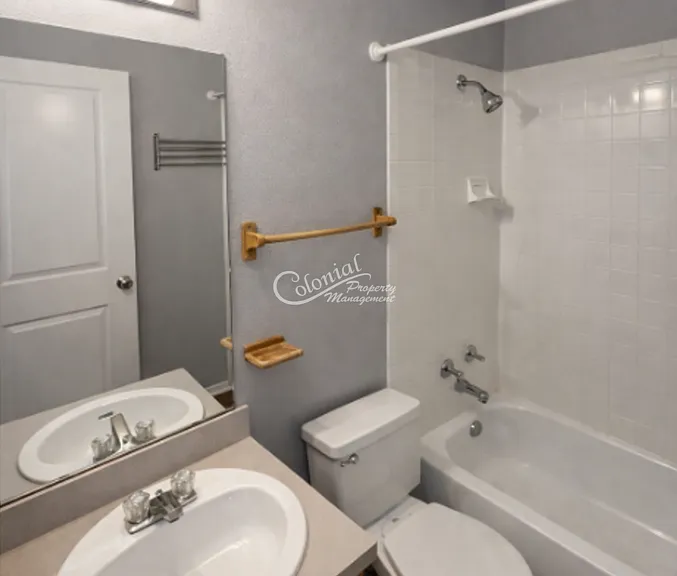 1105 Leslie Cir #B — Photo 7
