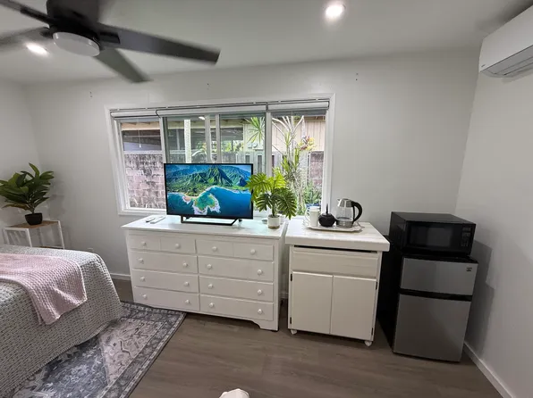 (undisclosed Address), Kaneohe, HI 96744