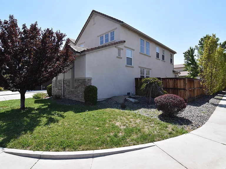6773 Kiskadee Dr — Photo 36