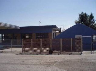 1904 W Spruce St, Rawlins, WY 82301
