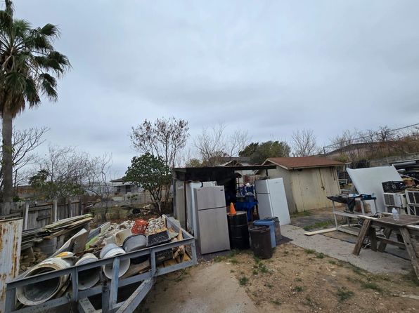 laredo-texas-49618133 picture