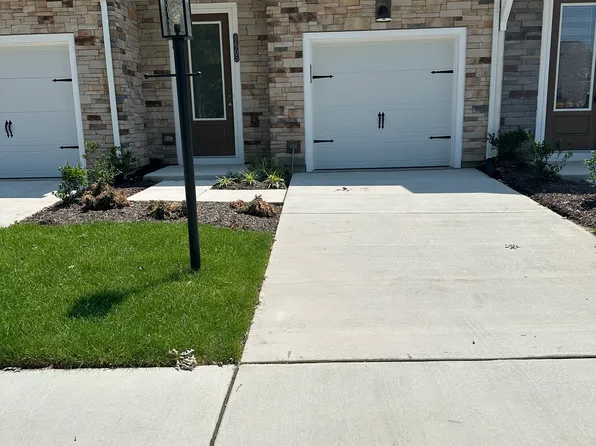8605 Underhill Dr, Glen Allen, VA 23060