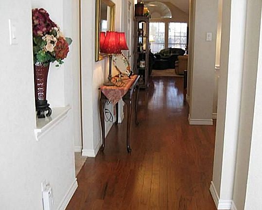 3rd image of 109 Sunrise Dr