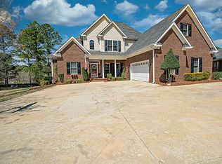 123 Tryon Ct, Greenwood, SC 29649