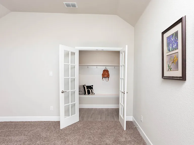 105 Crimson Sky Ct — Photo 18