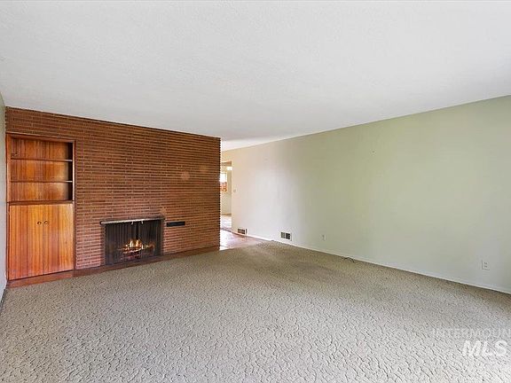 5th image of 3215 W Camrose Ln