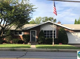 301 Main St, Stockertown, PA 18083