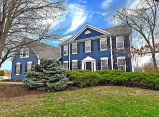 6193 Lampton Pond Dr, Hilliard, OH 43026