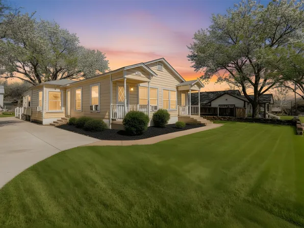 7242 Pecan St, Frisco, TX 75034