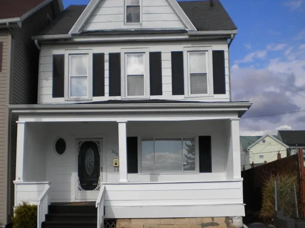 2022 13th Ave, Altoona, PA 16601