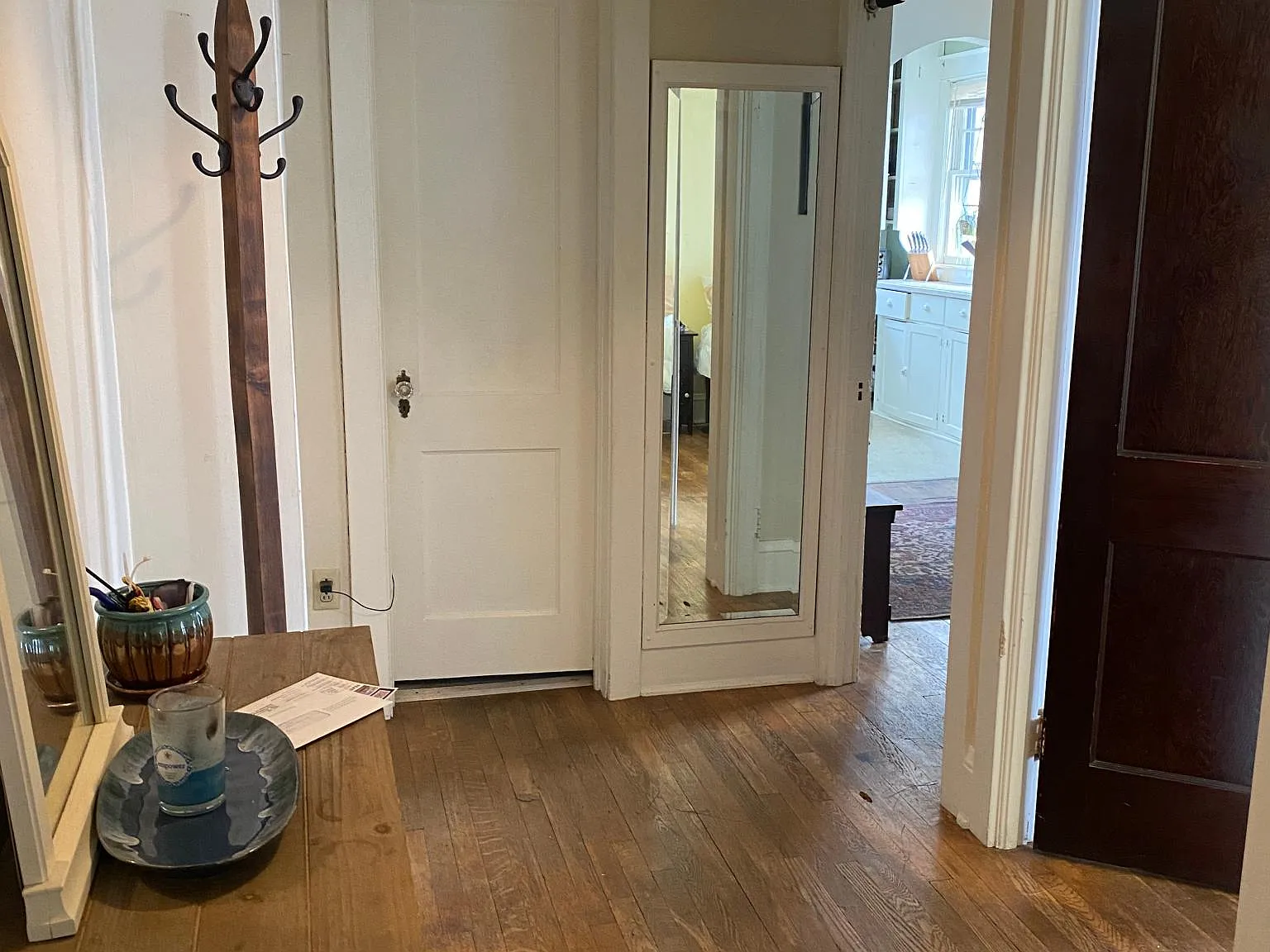 1 bed, 800 sqft, $920 — Photo 2
