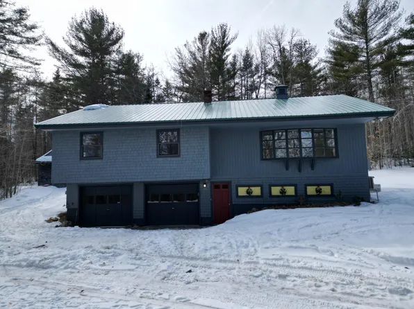 39 S Road, Lee, ME 04455