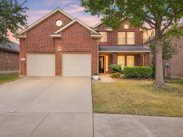 2053 Lake Trail Dr, Heartland, TX 75126